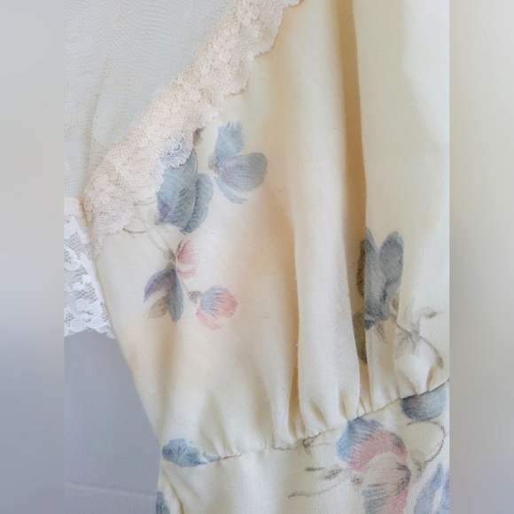 Authentic vintage 1970s Gunne Sax dress - Picture 7 of 10